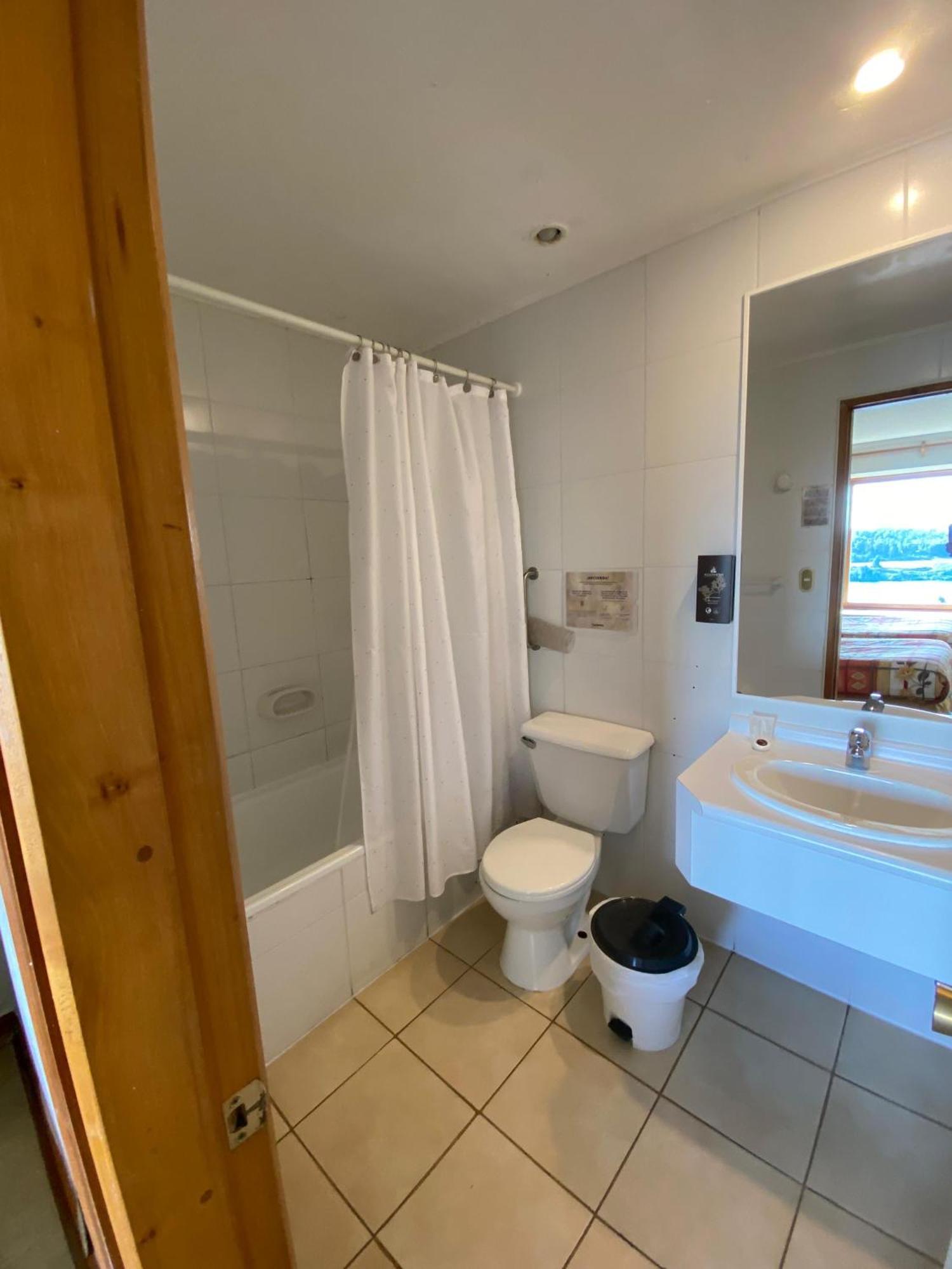 Hotel Y Cabanas Punta Larga - Caja Los Andes Frutillar Εξωτερικό φωτογραφία